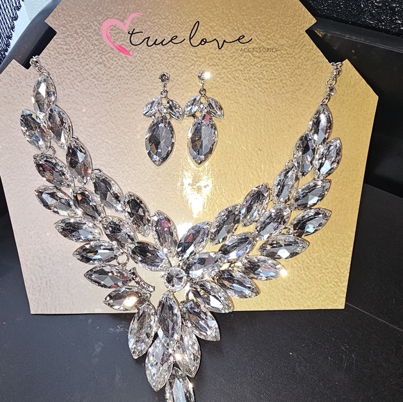 Necklace set - Picture 2 of 2